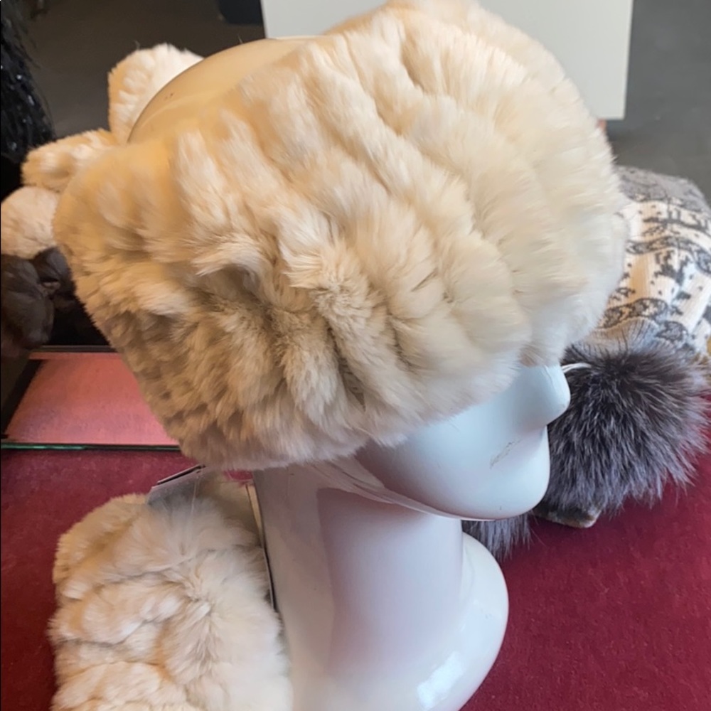 Fur headband